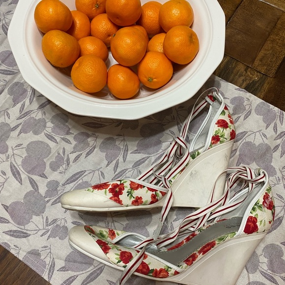 Vintage Guess Gladiator platforms 1990 - Picture 4 of 5